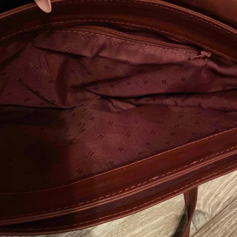 Vintage Cartier Burgundy  Calf Leather  Bag - Picture 16 of 16